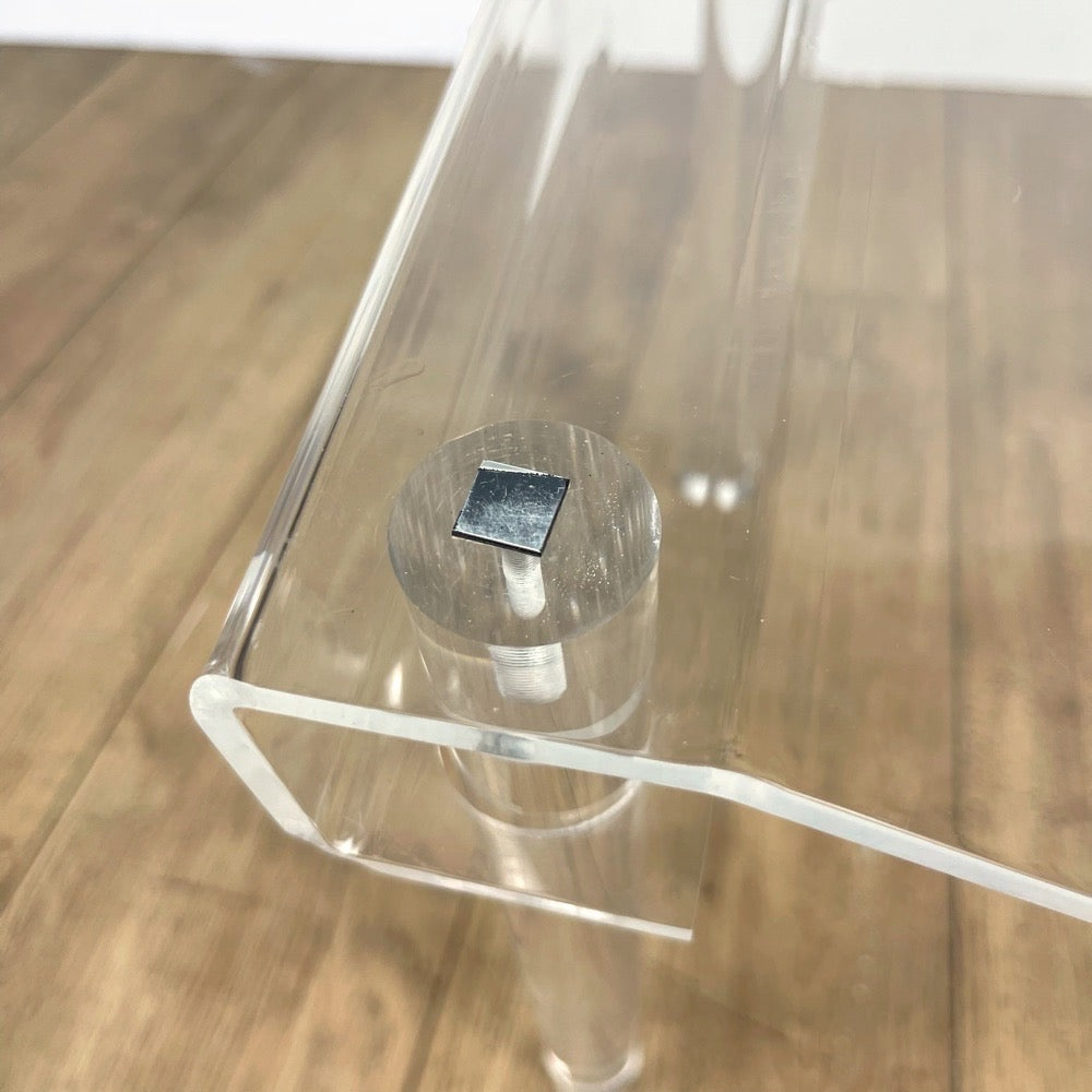 Lutrin design plexiglass