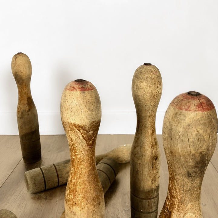 Ancien jeu de quilles en bois