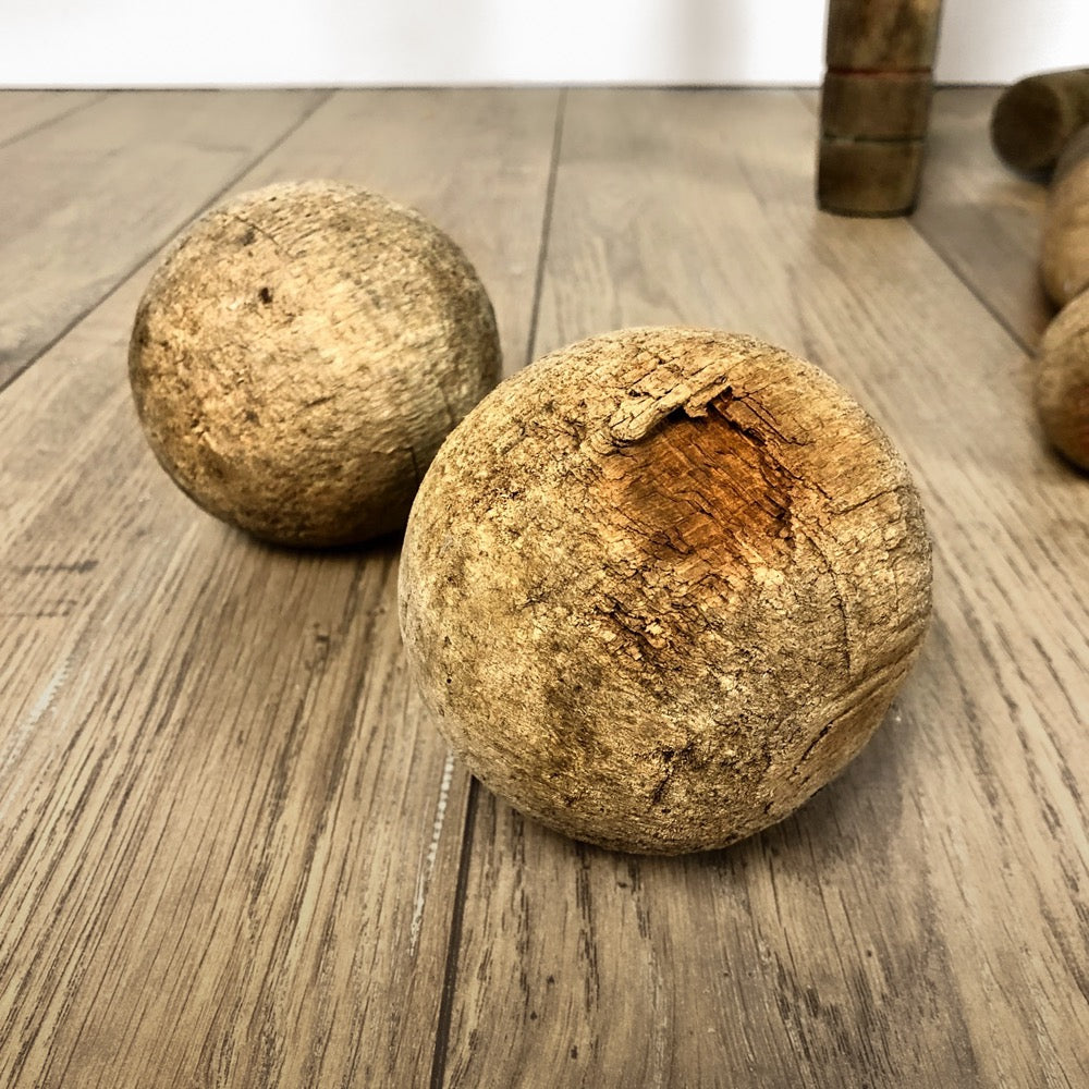 Ancien jeu de quilles en bois