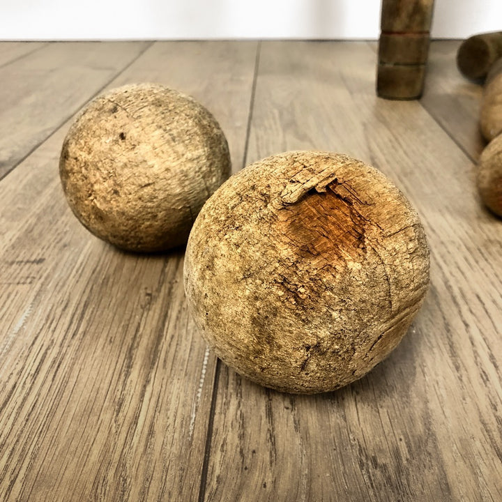 Ancien jeu de quilles en bois