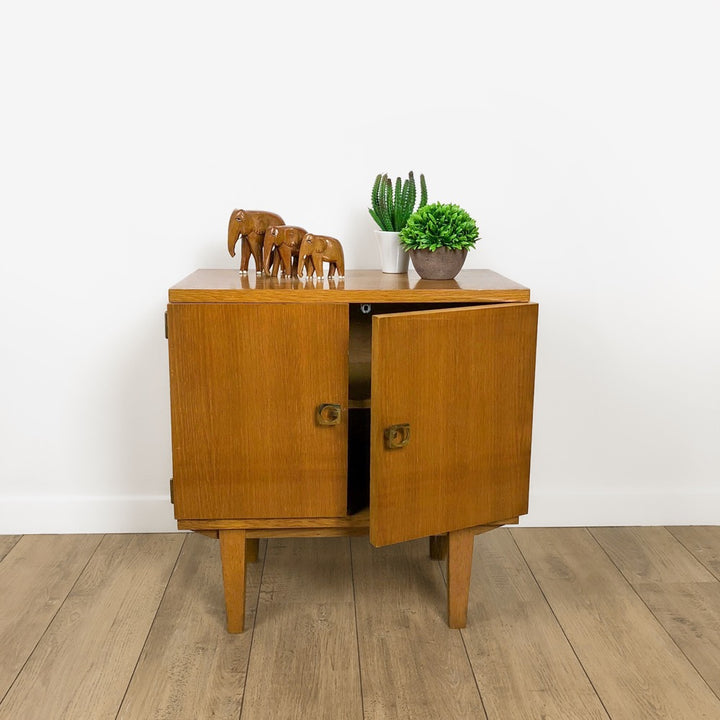 Chevet scandinave en bois blond