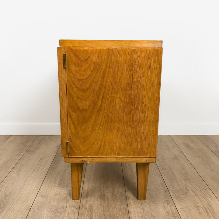 Chevet scandinave en bois blond