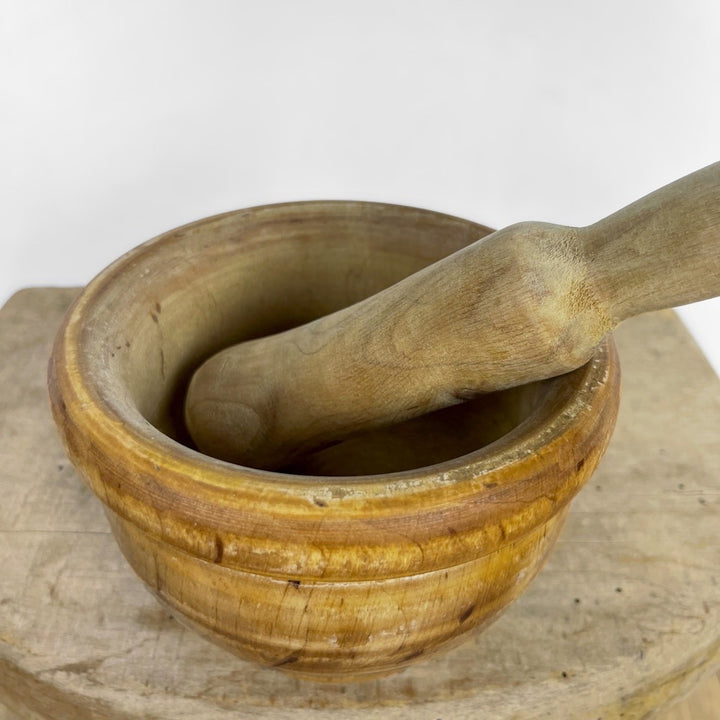 Mortier et pilon ancien en bois d'olivier