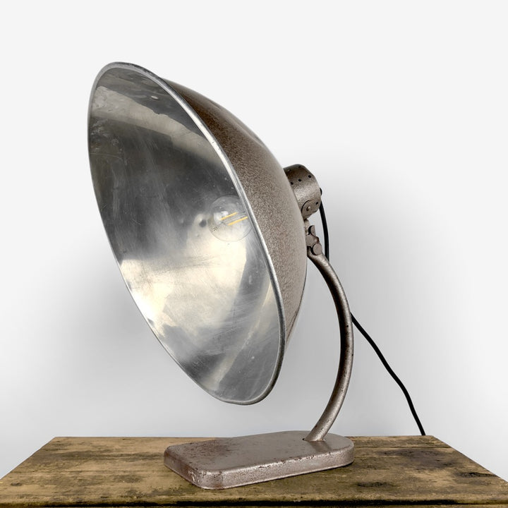 Lampe à poser industrielle