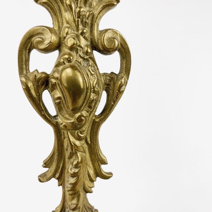 Paire de flambeaux en bronze doré XIXe