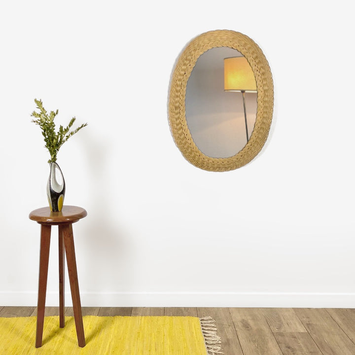 Grand miroir ovale en rotin