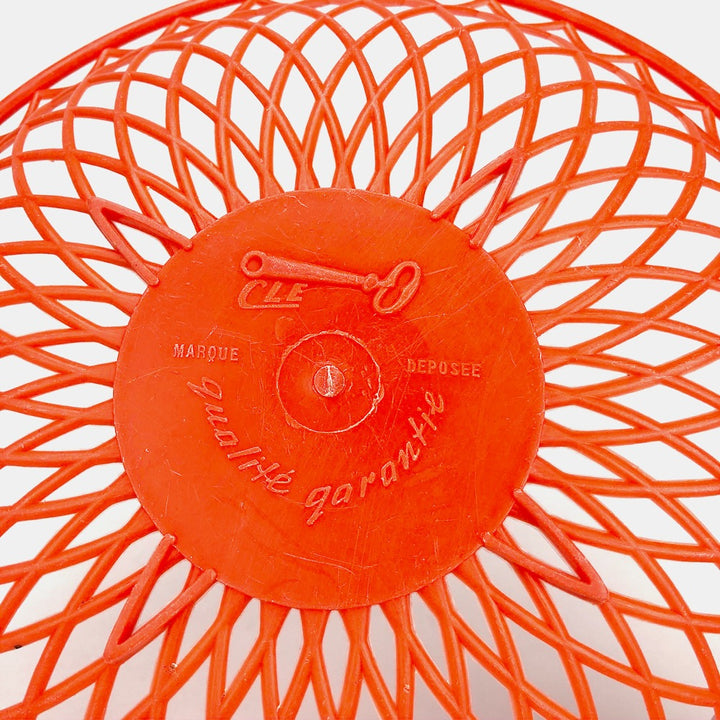 Corbeille vintage en plastique orange de la marque CLE