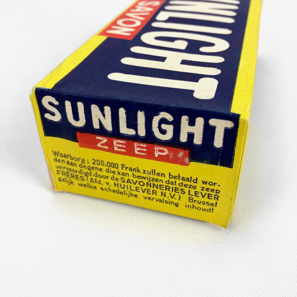 Savons Sunlight Zeep dans leur emballage