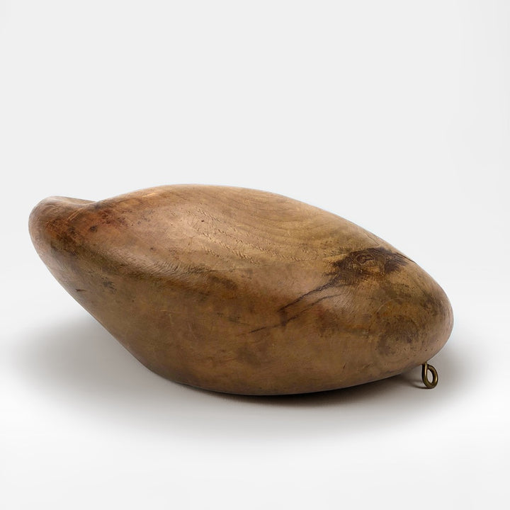 Moule à chapeaux ancien et son socle
