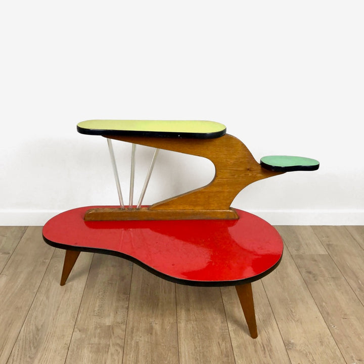 Porte-plantes en Formica