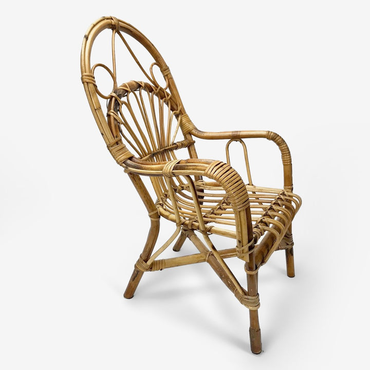 Fauteuil en rotin pour enfant