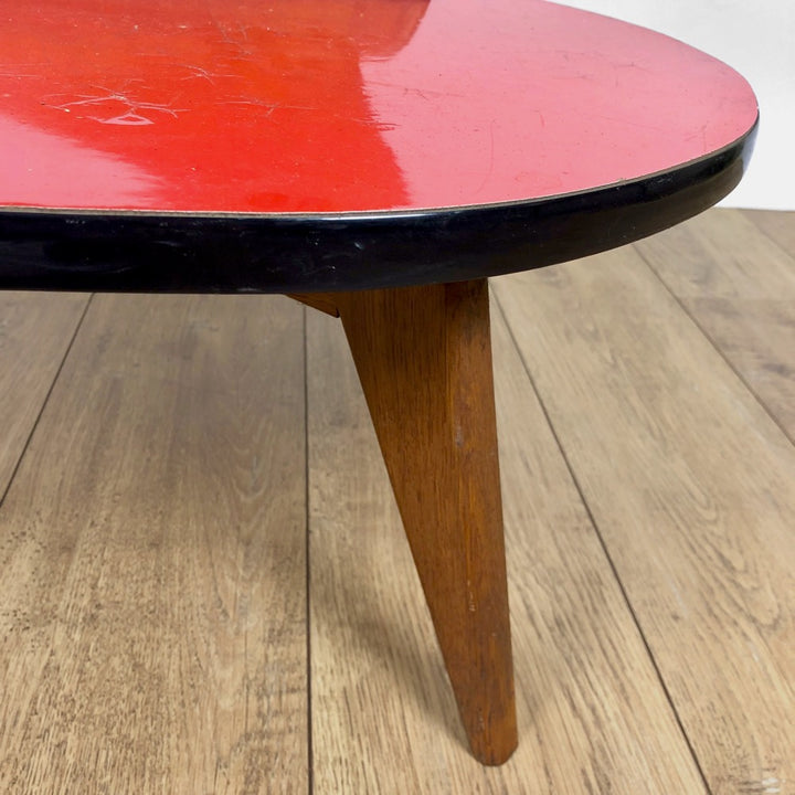 Porte-plantes en Formica