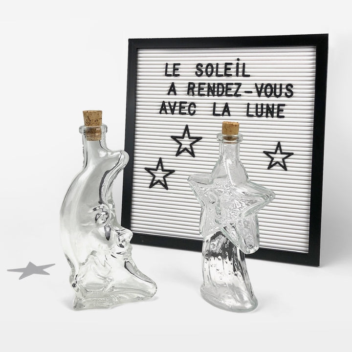 Duo de bouteilles vintage en verre lune et soleil