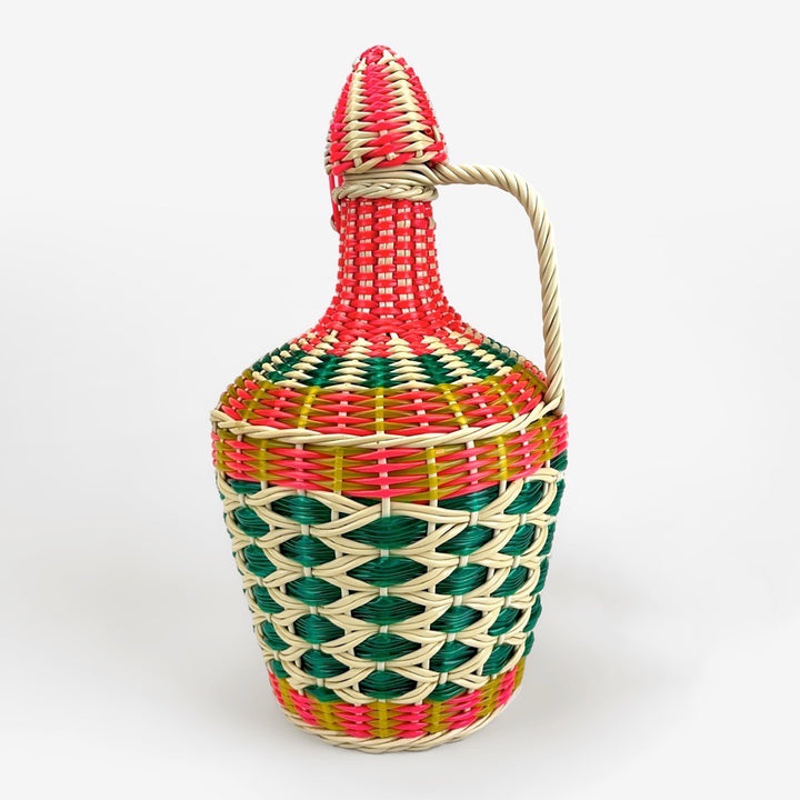 Bouteille en verre et scoubidou tressé multicolore