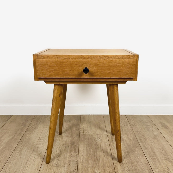 Table de nuit scandinave vintage