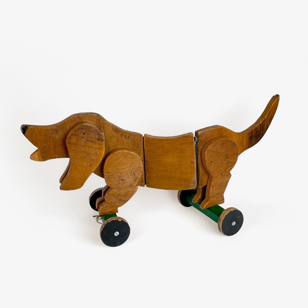 Chien teckel articulé en bois années 50