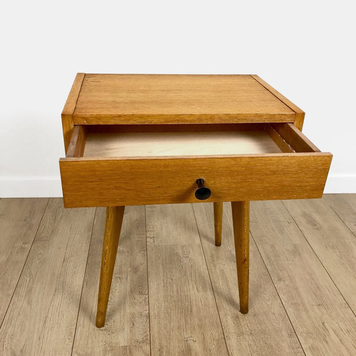 Table de nuit scandinave vintage