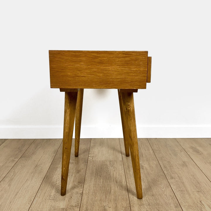 Table de nuit scandinave vintage