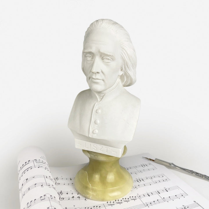 Buste de Franz Liszt d'après Guiseppe Bessi Années 70