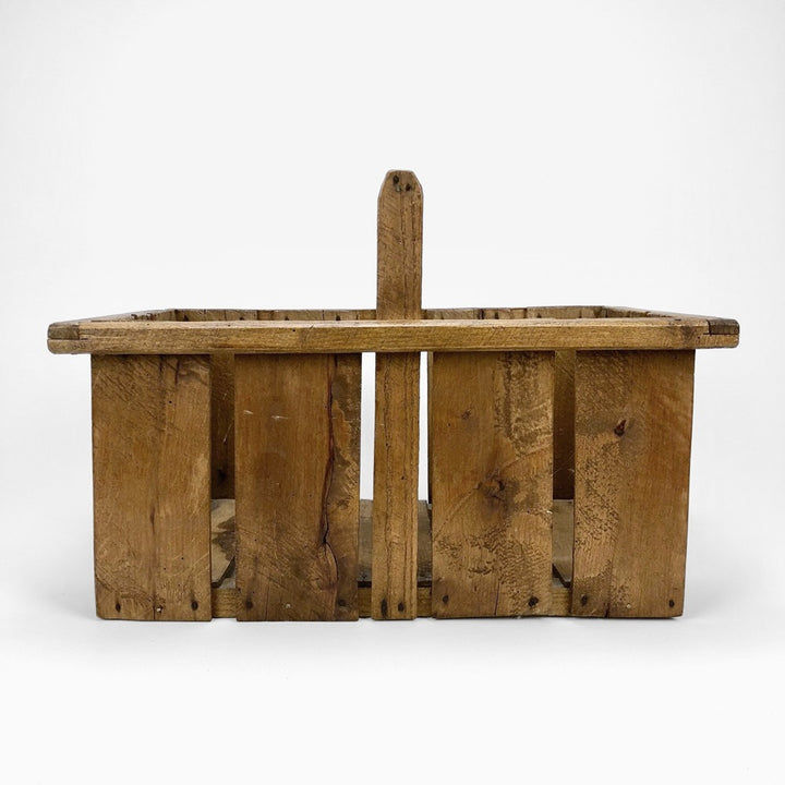 Ancien panier de récolte en bois