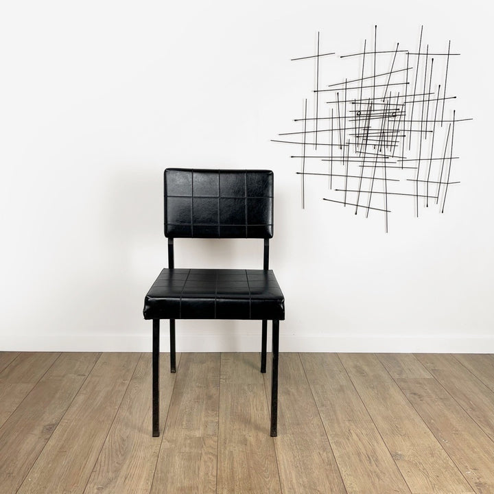 Chaise design moderniste métal et similis cuir années 60
