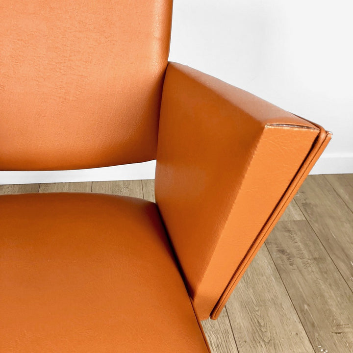 Fauteuil cocktail Skaï orange avec cendrier