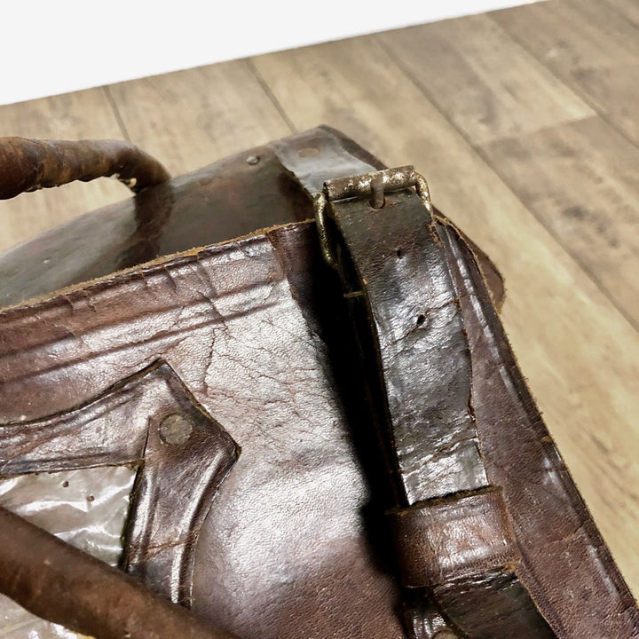 Très ancien sac de voyage en cuir