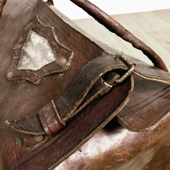 Très ancien sac de voyage en cuir