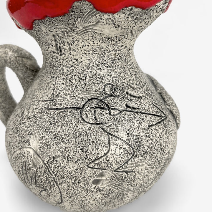 Pichet vase à décor préhistorique Francis Triay Aubagne