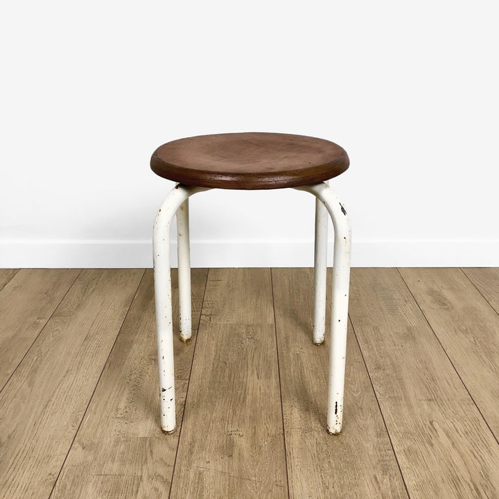 Petit tabouret d'atelier piètement blanc