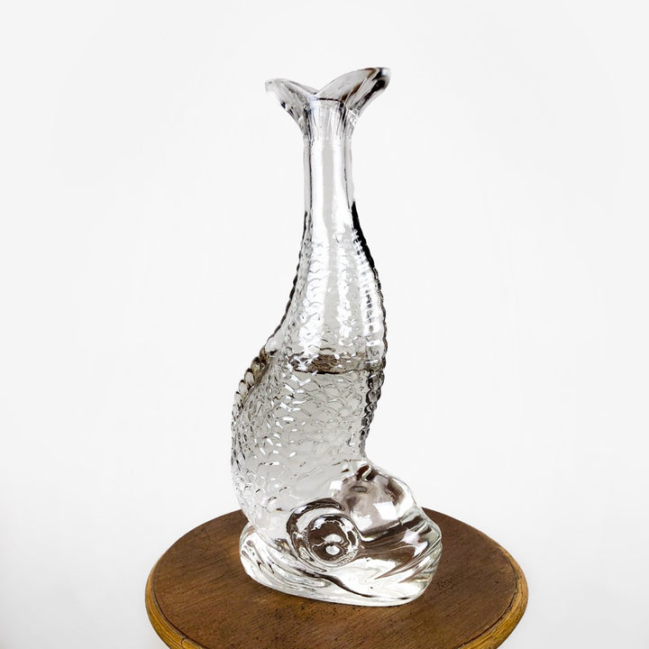 Carafe zoomorphe poisson en verre pressé moulé