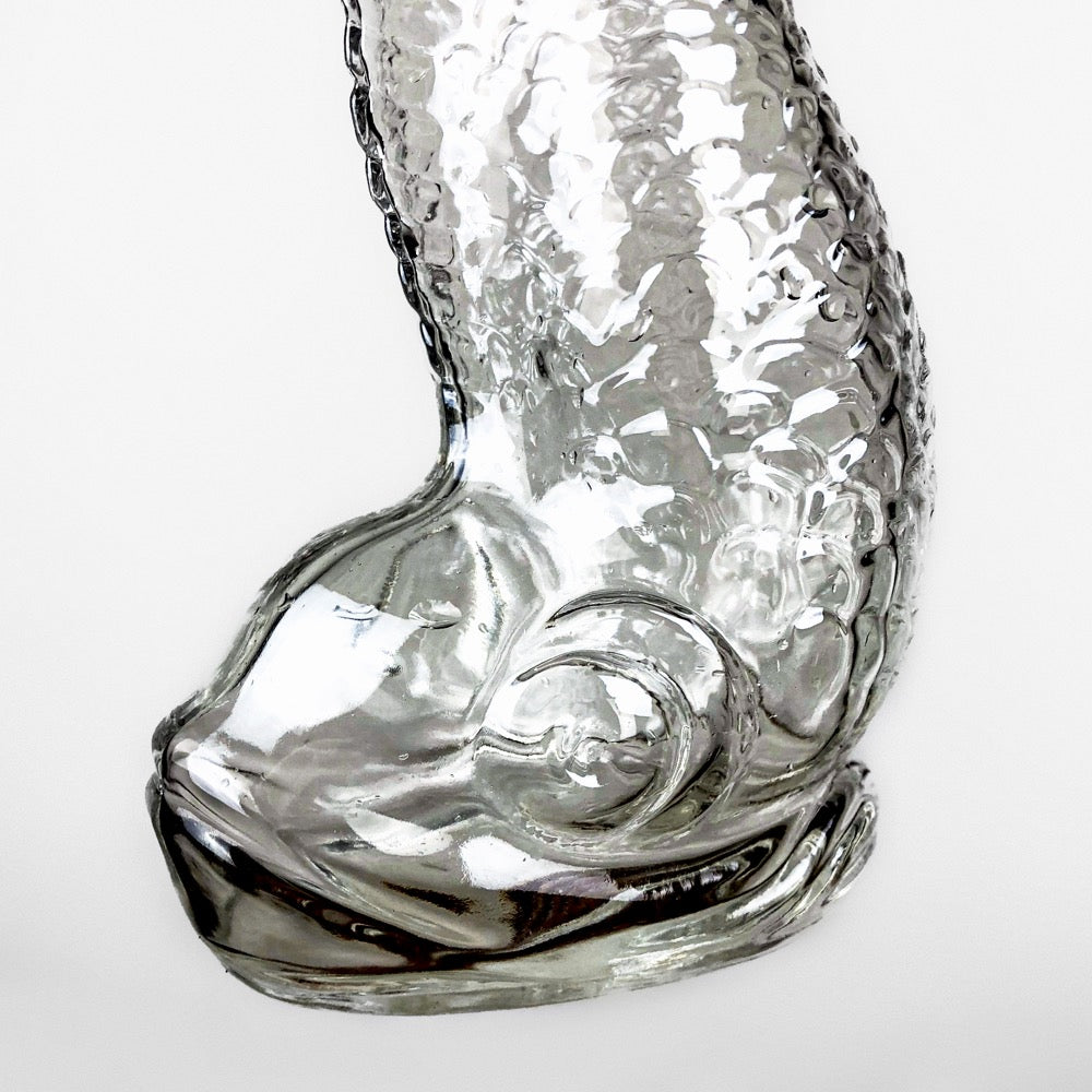 Carafe zoomorphe poisson en verre pressé moulé