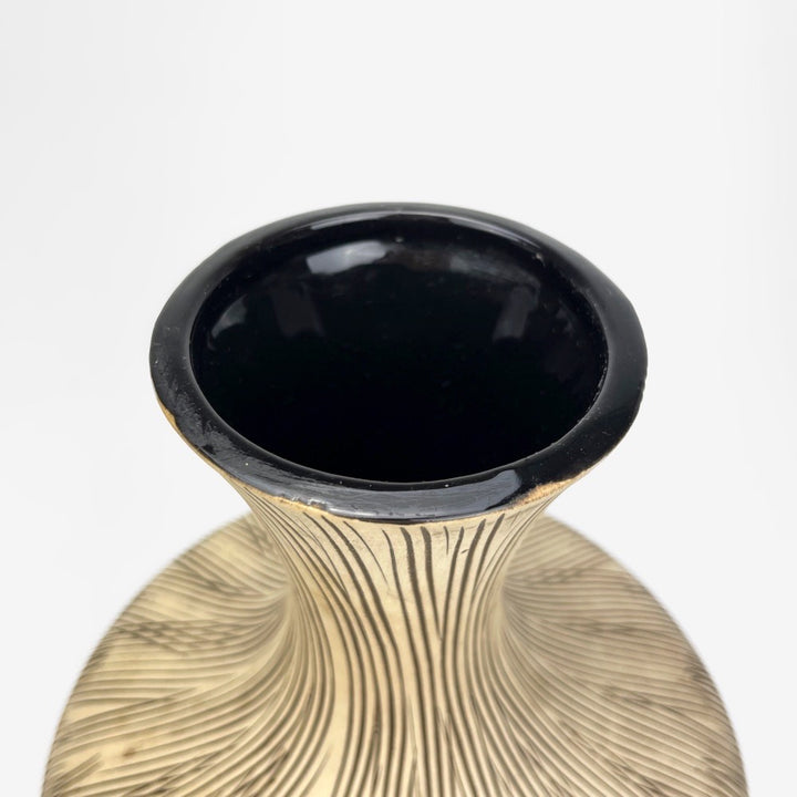 Vase en céramique striée design 1950