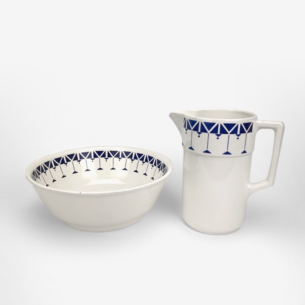 Ensemble de toilette broc et vasque Art Déco Burg