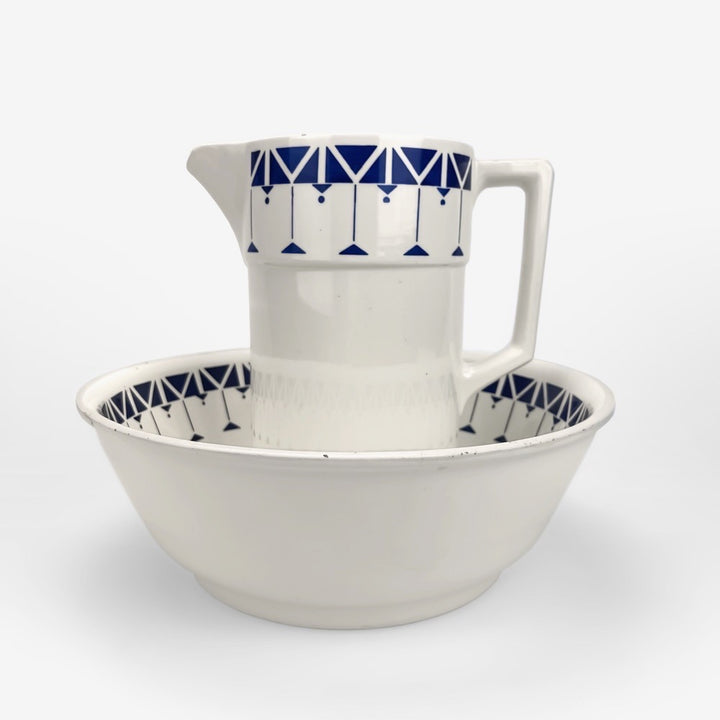 Ensemble de toilette broc et vasque Art Déco Burg