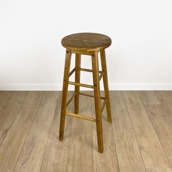 Haut tabouret rond de bar en bois vintage