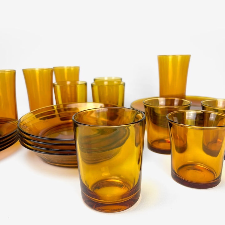 Service de table 4 personnes verre ambré Duralex