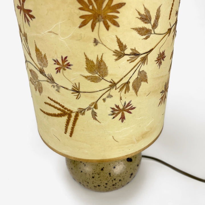 Lampe champêtre en grès pyrité et fleurs séchées années 70