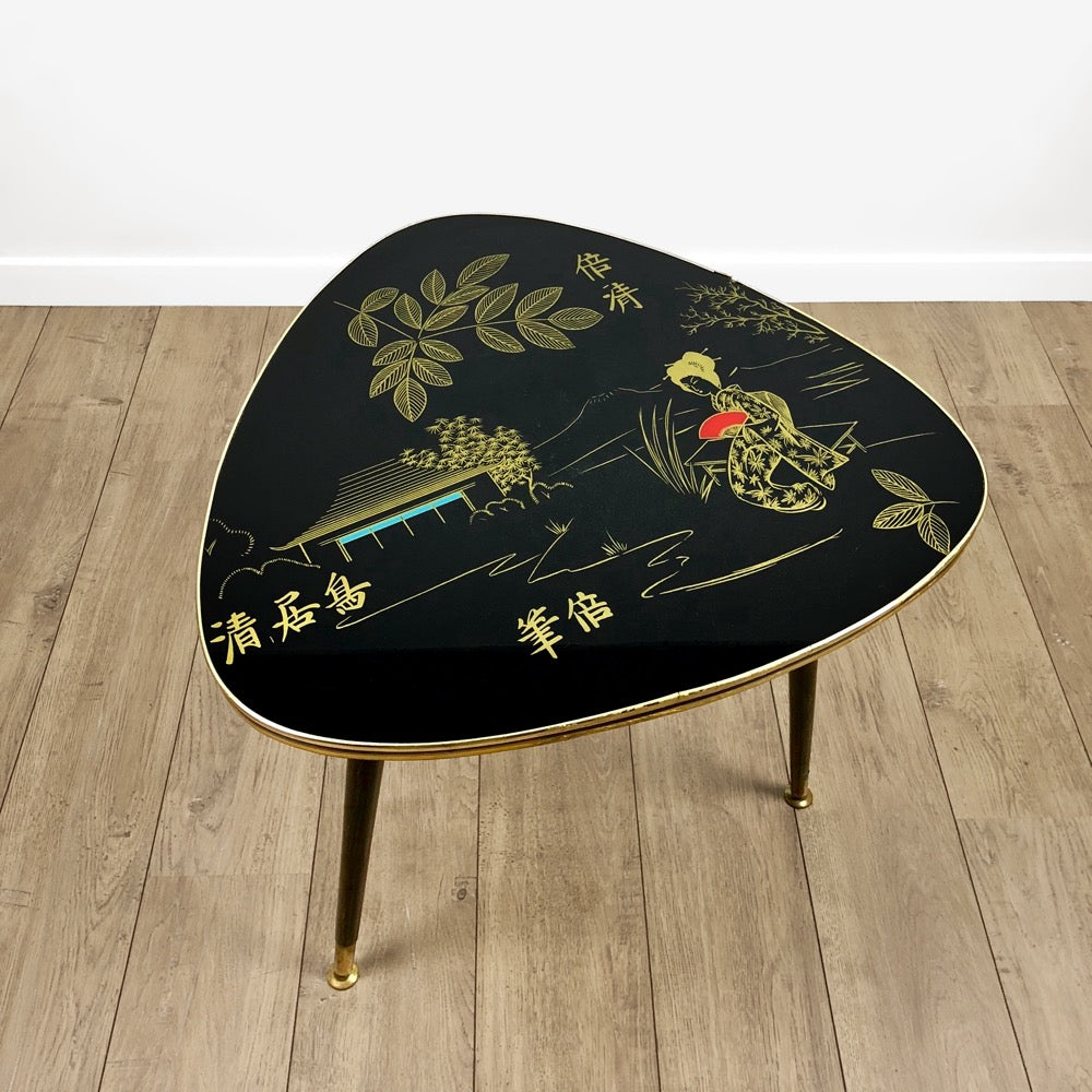 Table tripode motif japonais