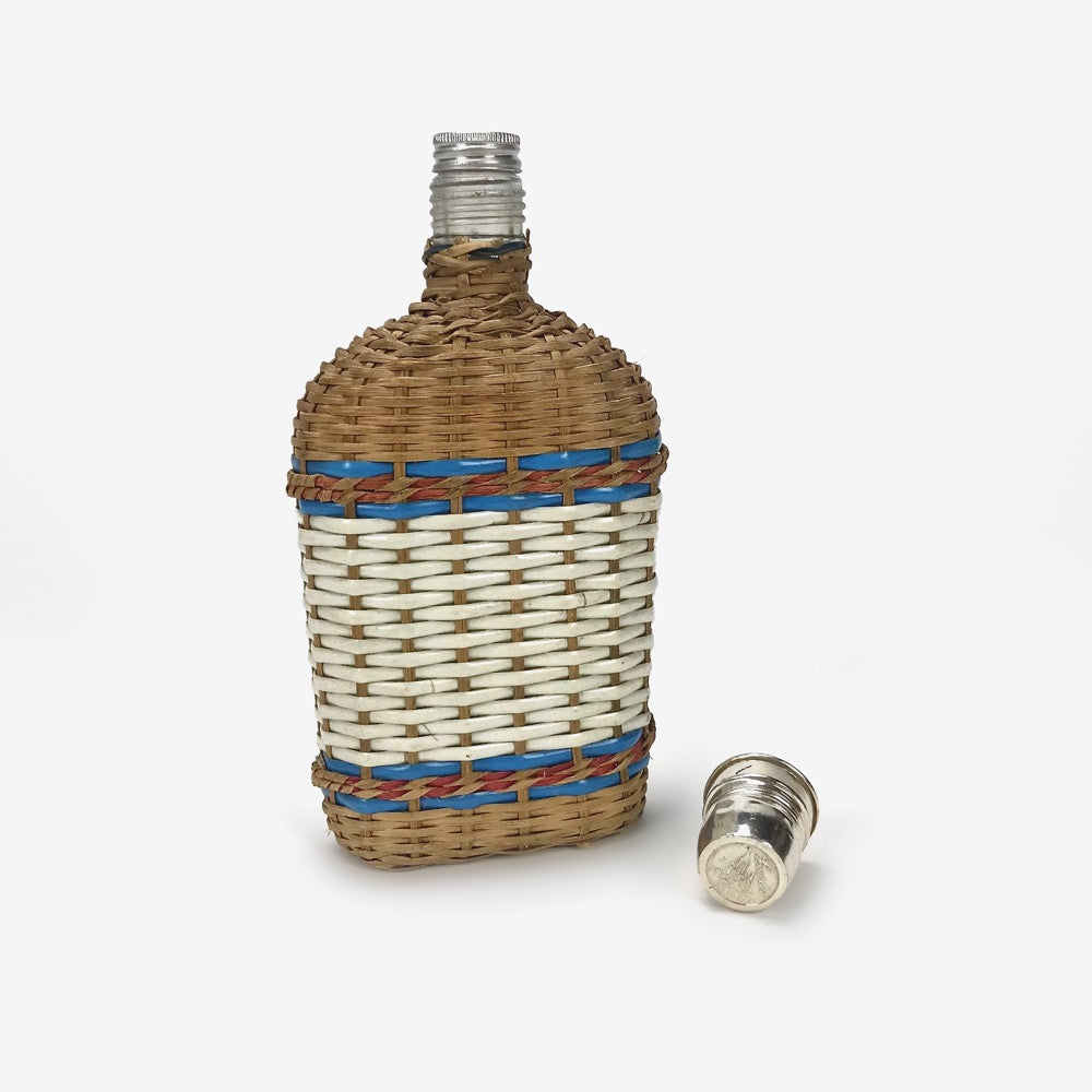 Gourde de pèlerin osier et scoubidou tressés