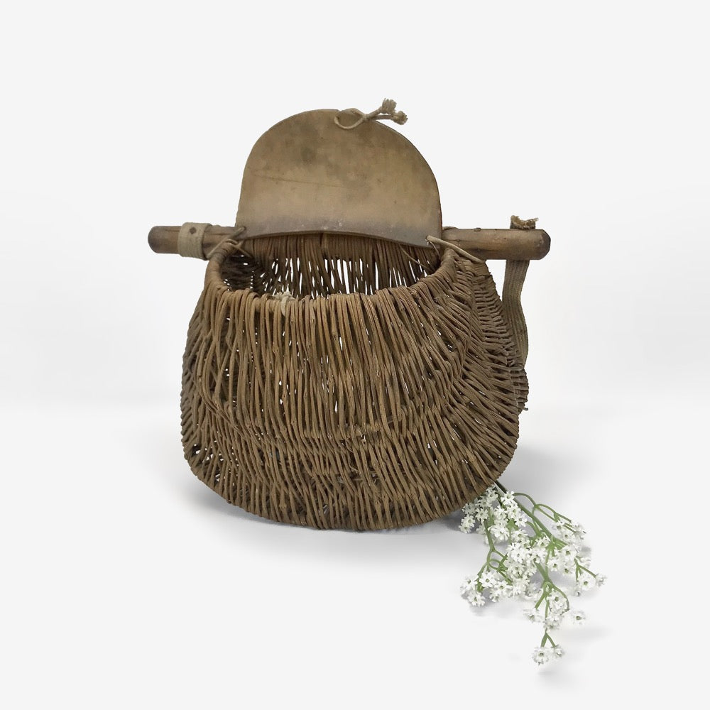 Panier de pêche ancien osier - Canada Panier de pêche ancien osier - Canada