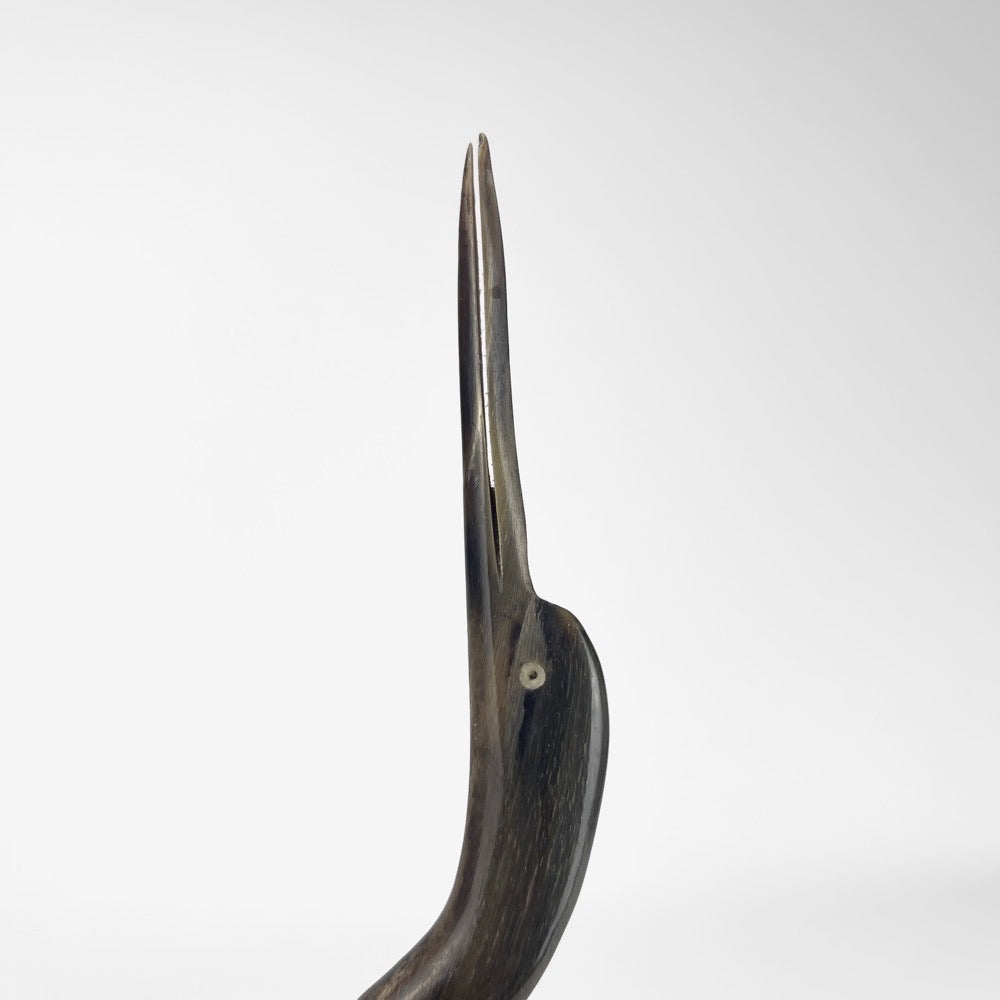 Couple de grues cendrées en corne sculptée design Mid-Century