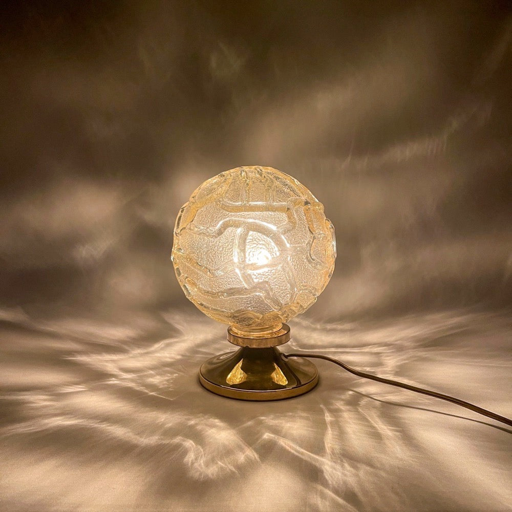 Lampe globe verre et laiton Wortmann & Filz années 60