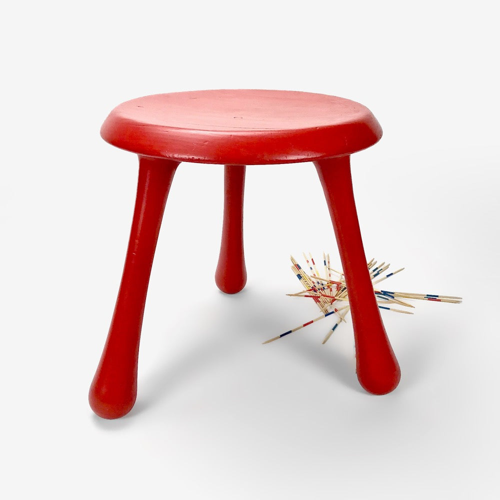 Tabouret bois design signé Ingvar Kamprad