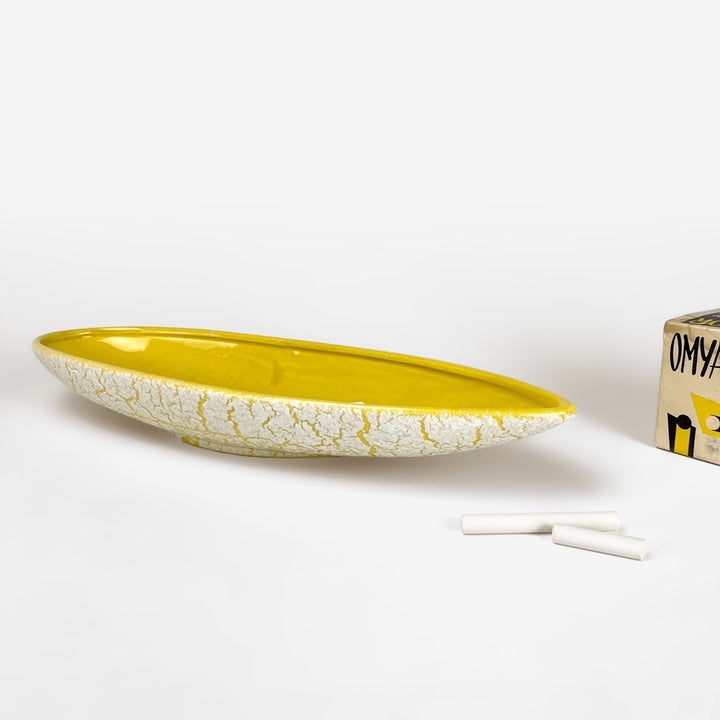 Coupe ovale céramique émaillée jaune et texture Mid-Century