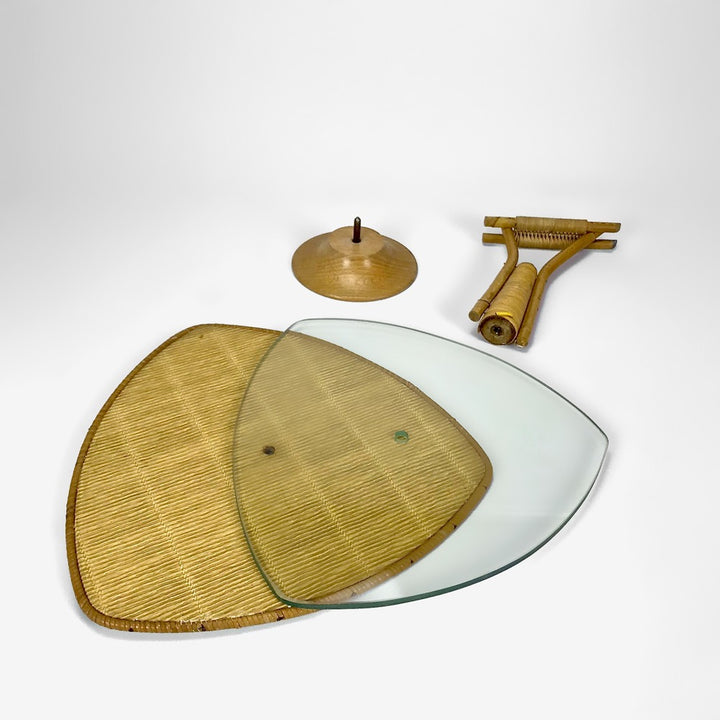 Plateau de service en rotin et verre