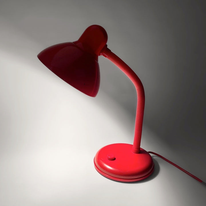 Lampe de bureau monochrome rouge vintage