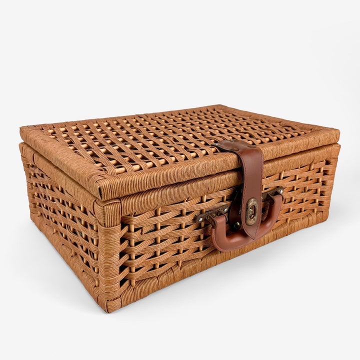 Valisette en bois et ficelle de chanvre tissée