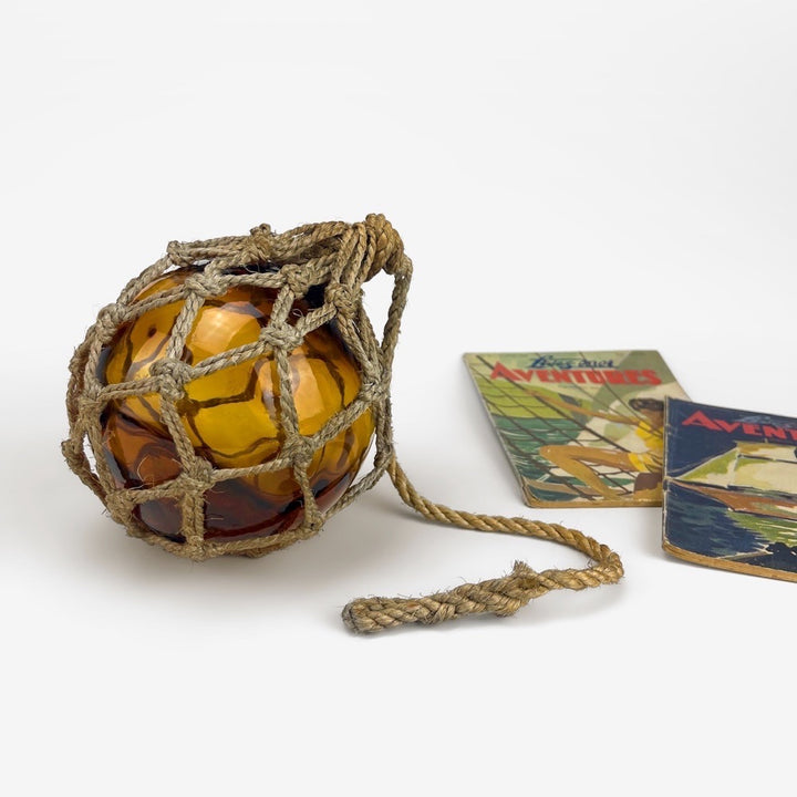 Ancienne boule de chalut verre ambré et corde