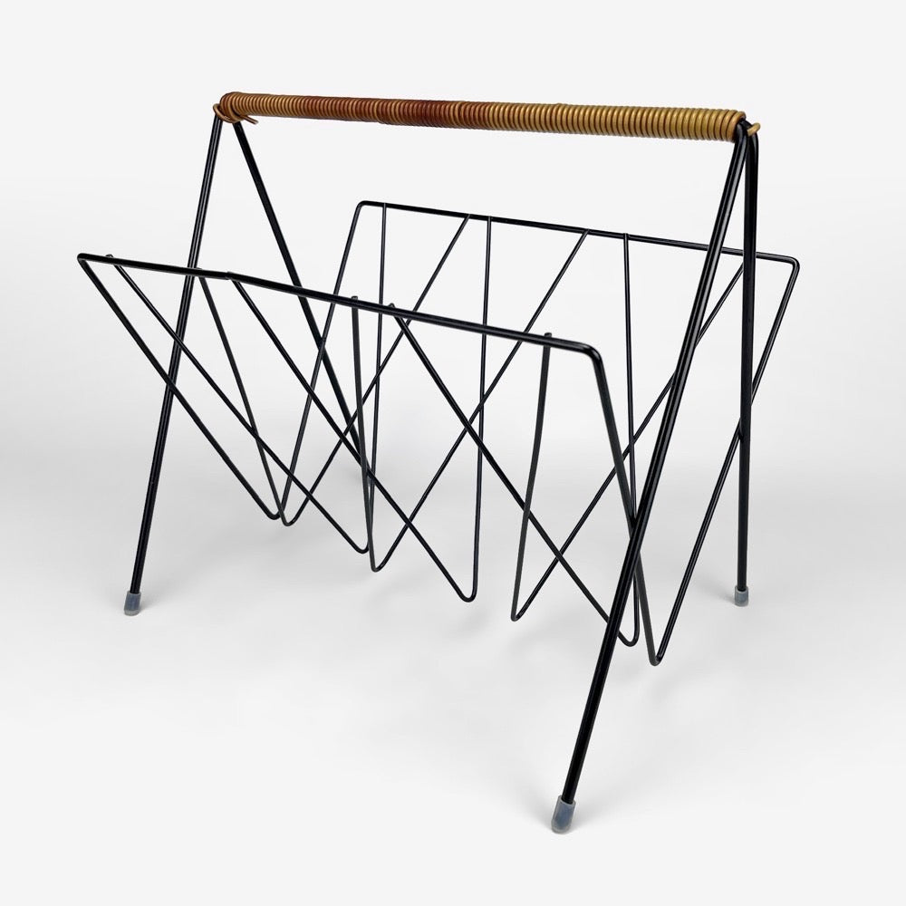 Porte-revues graphique métal et scoubidou années 60